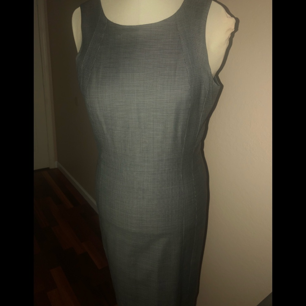 Lafayette 148 Sleeveless Wool Knee Length Dress